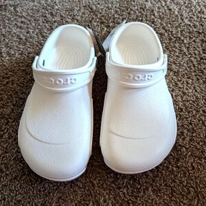 CROCS Women's White Clogs